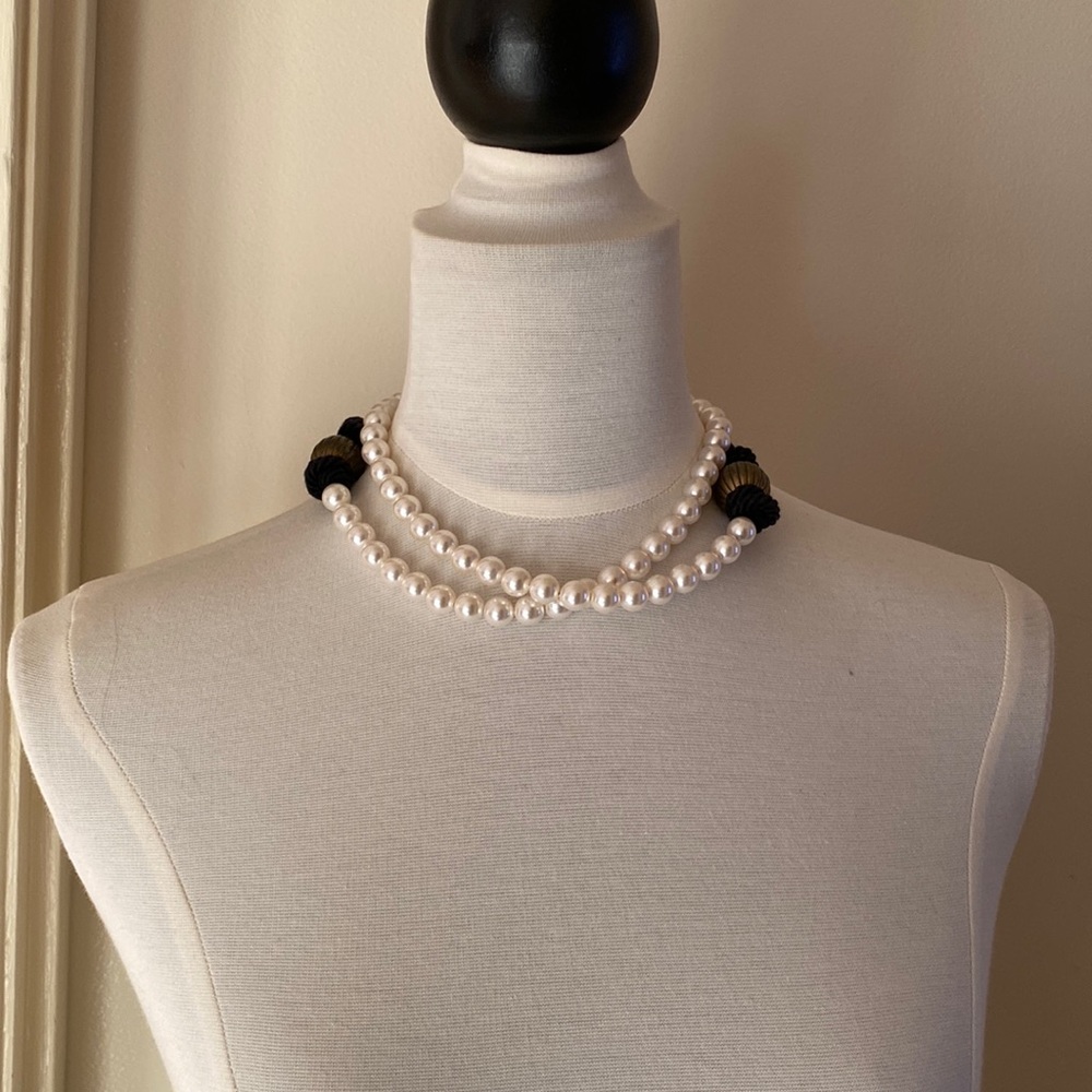 NIB Auth. LANVIN dress Long Pearly NECKLACE w/Tassel Ends 39.5” aprox FRANCE